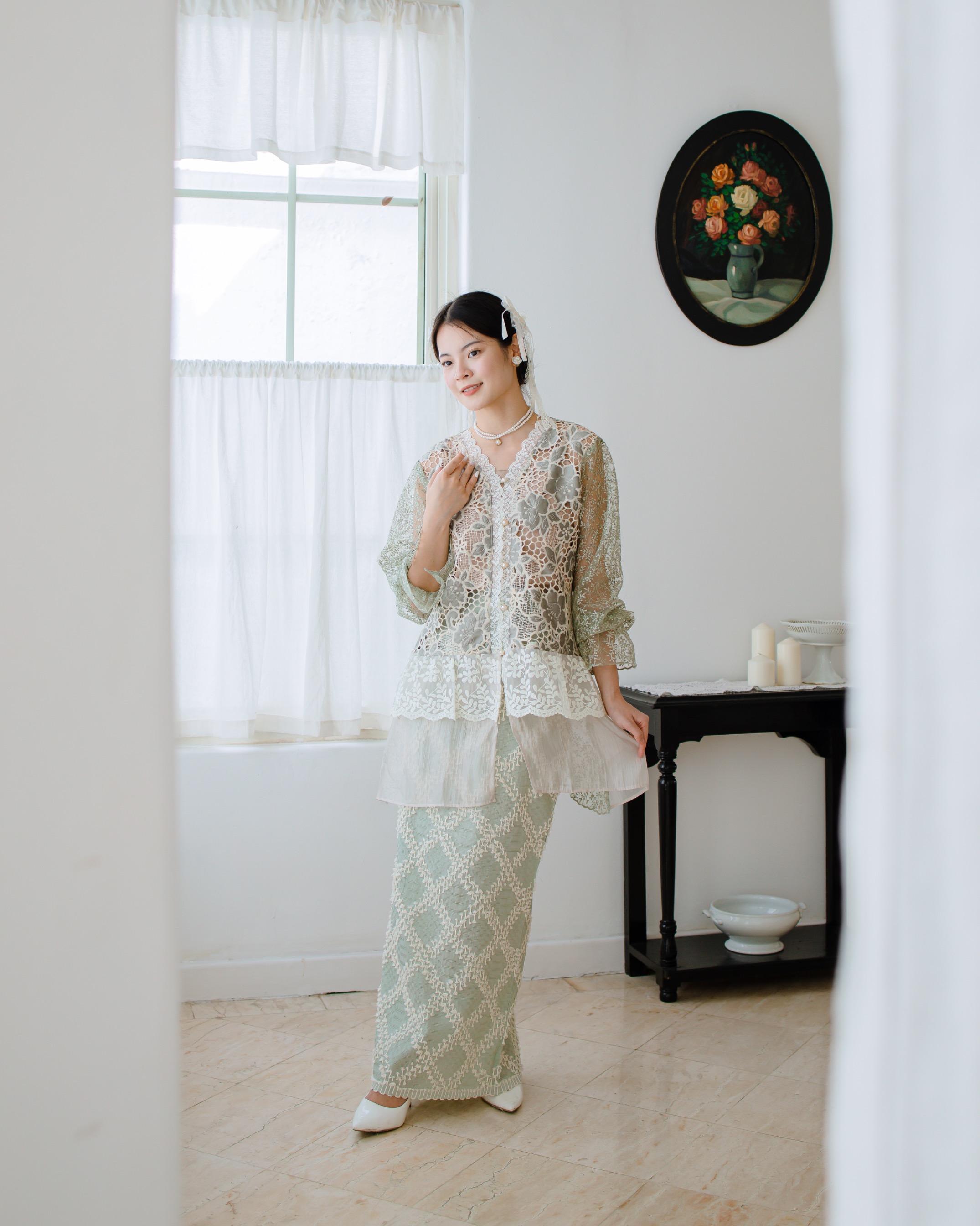 AUDY OUTER