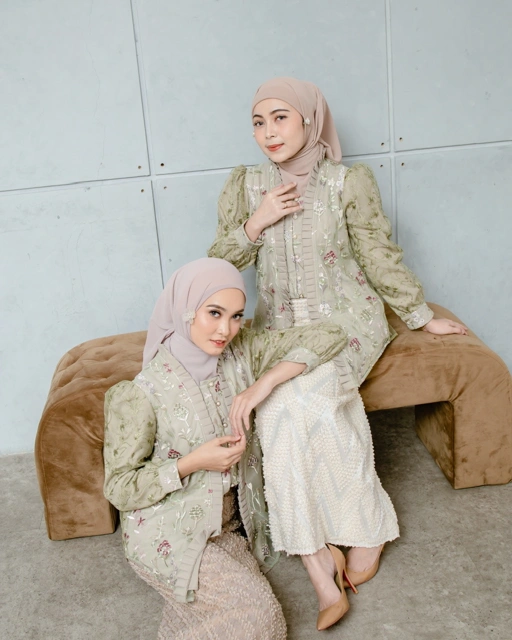 Image of Lady Blouse