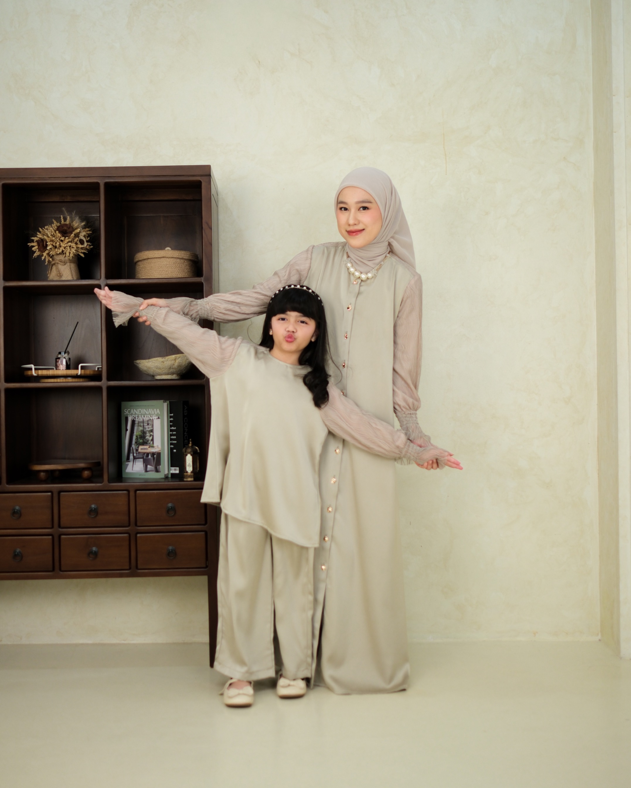 SHABA DRESS