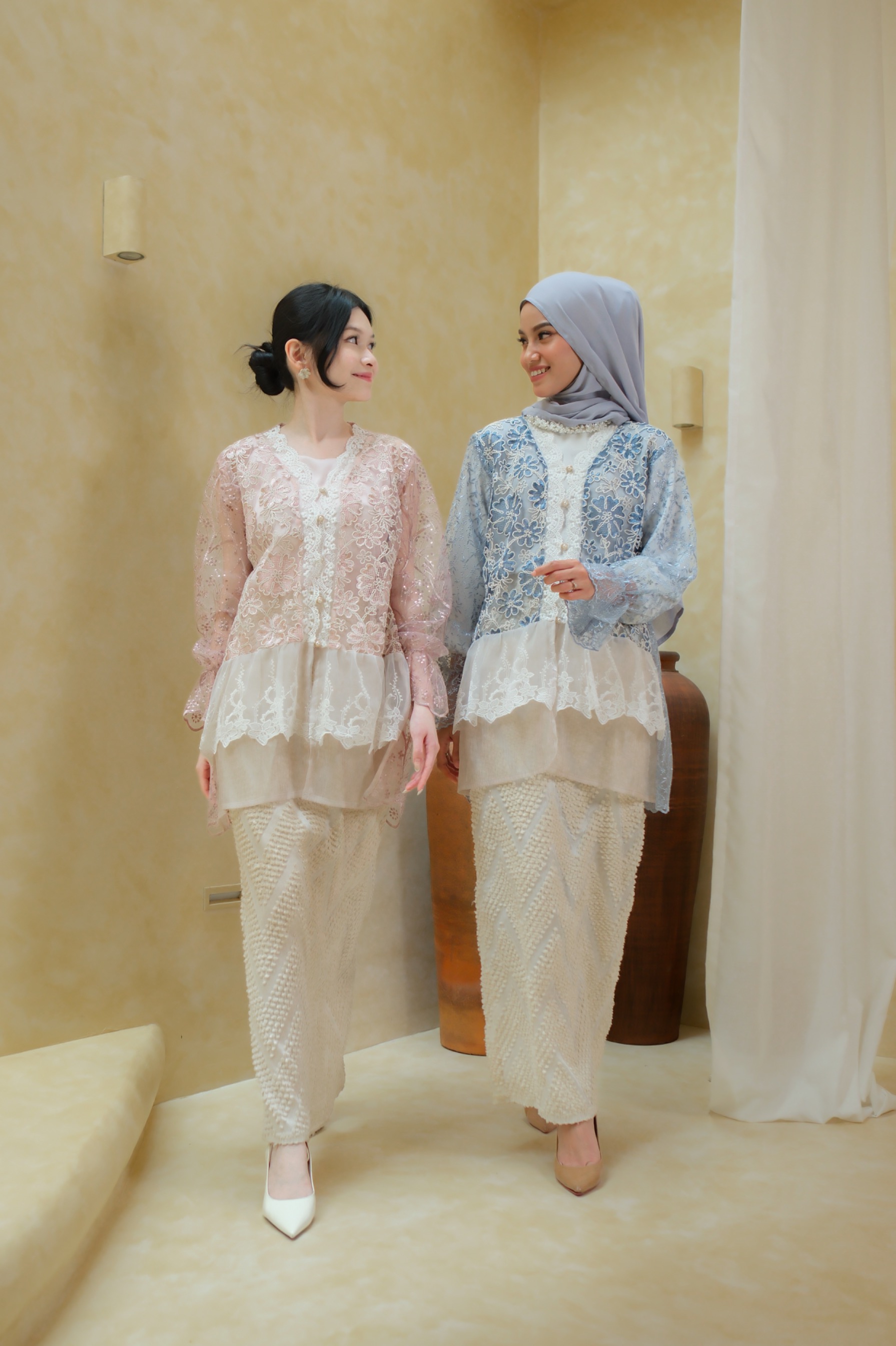 AUDY OUTER