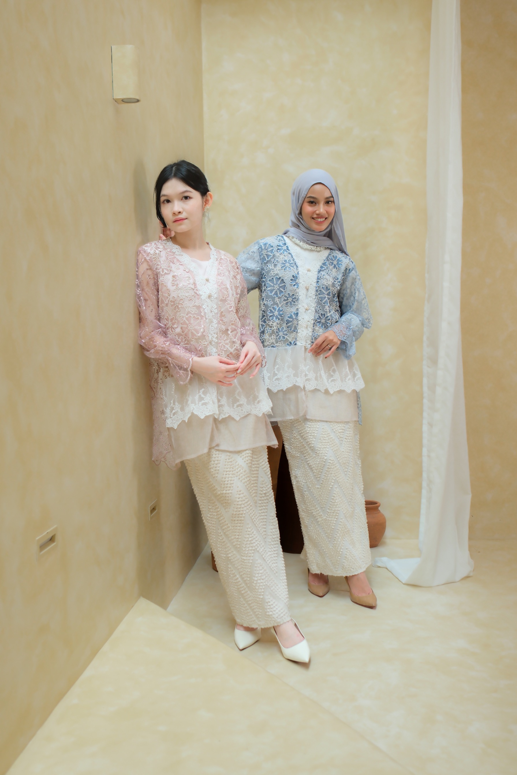 AUDY OUTER