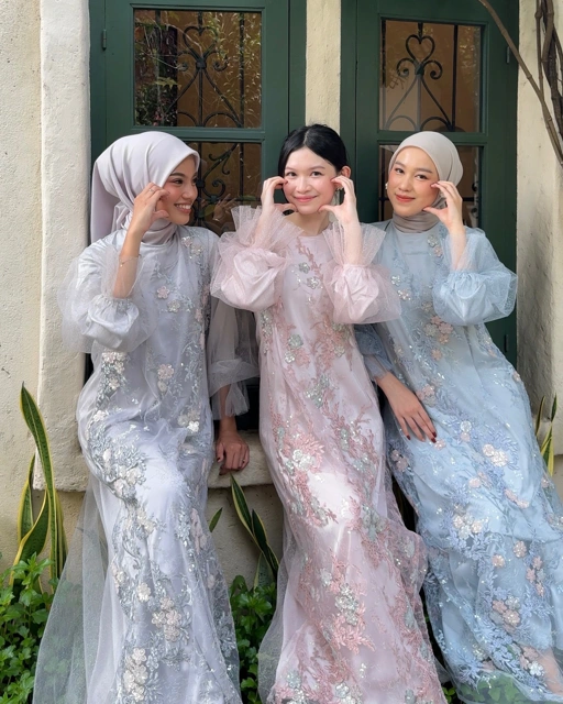 Image of FIYONA DRESS