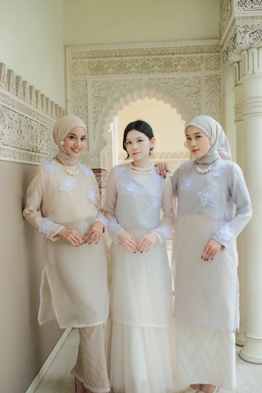 Image of ZUI TUNICHE