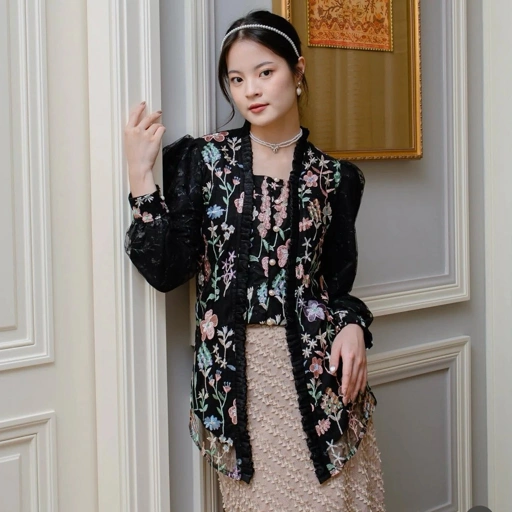 Image of Lady Blouse