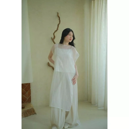 Image of Abinaya - Swan Outer | Kondangan Pesta Vintage Mewah Elegan