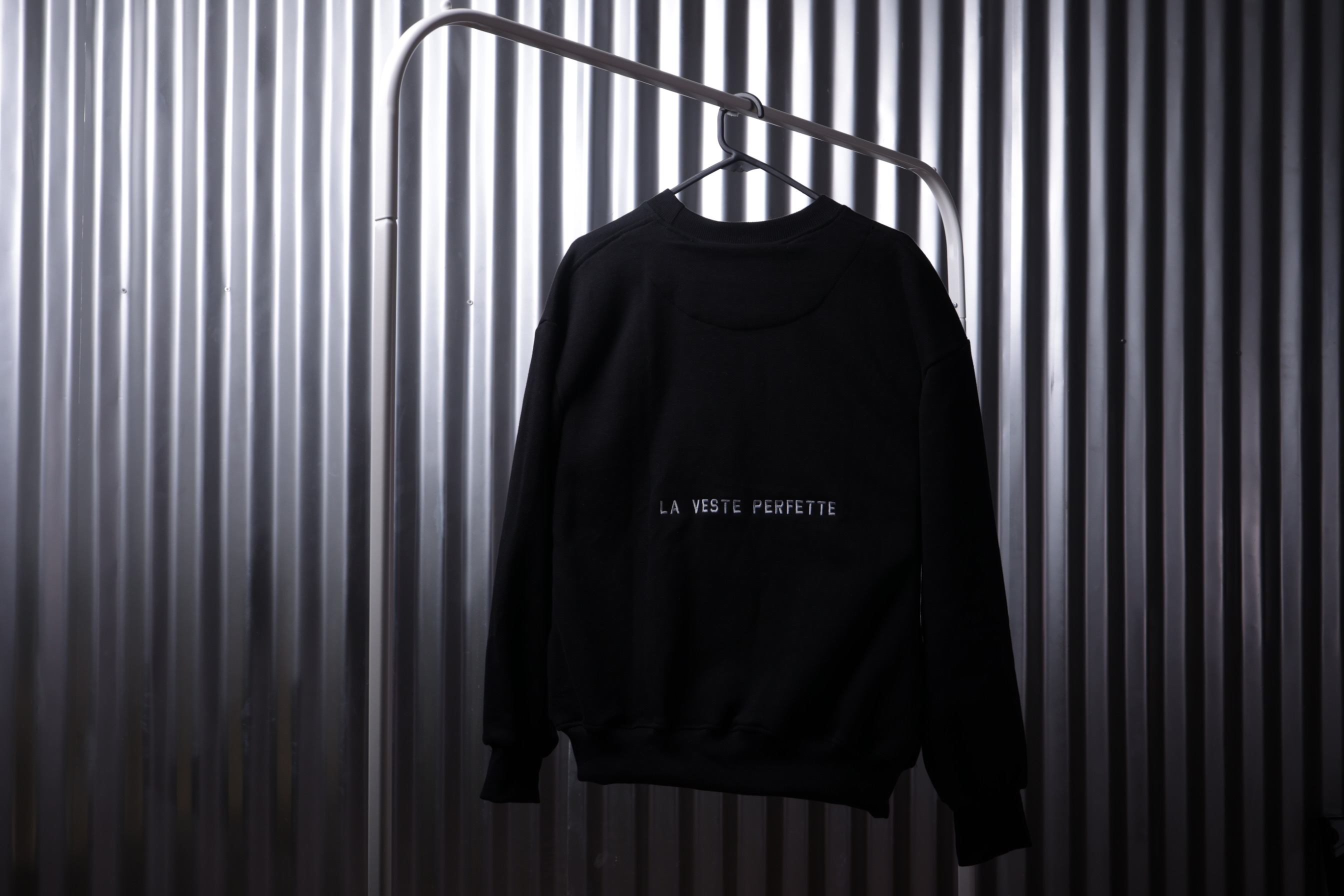 Exclusive 4U Crewneck - Blackrey