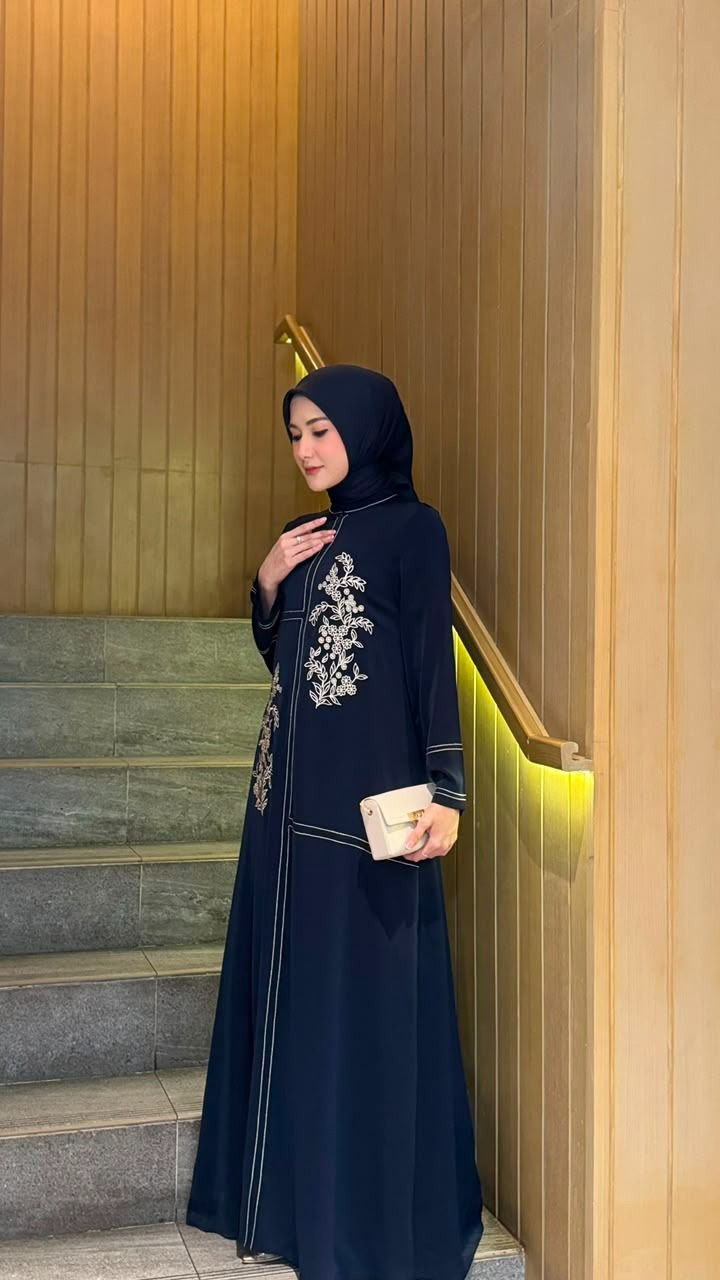 YUMNA ABAYA - JAVINA