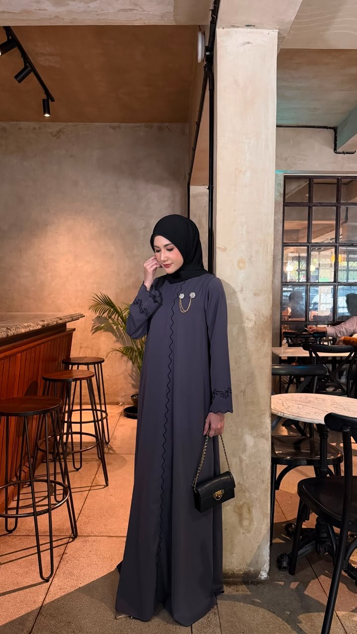 FADYA ABAYA - JAVINA