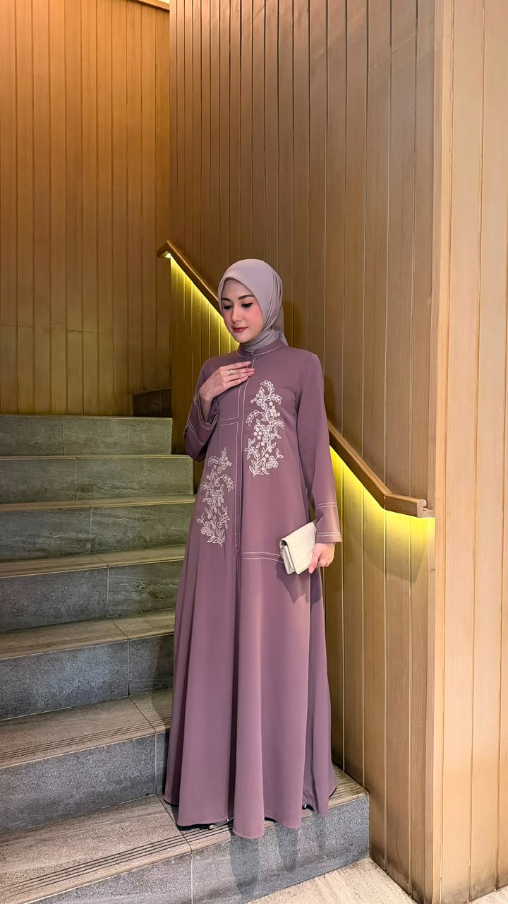 YUMNA ABAYA - JAVINA