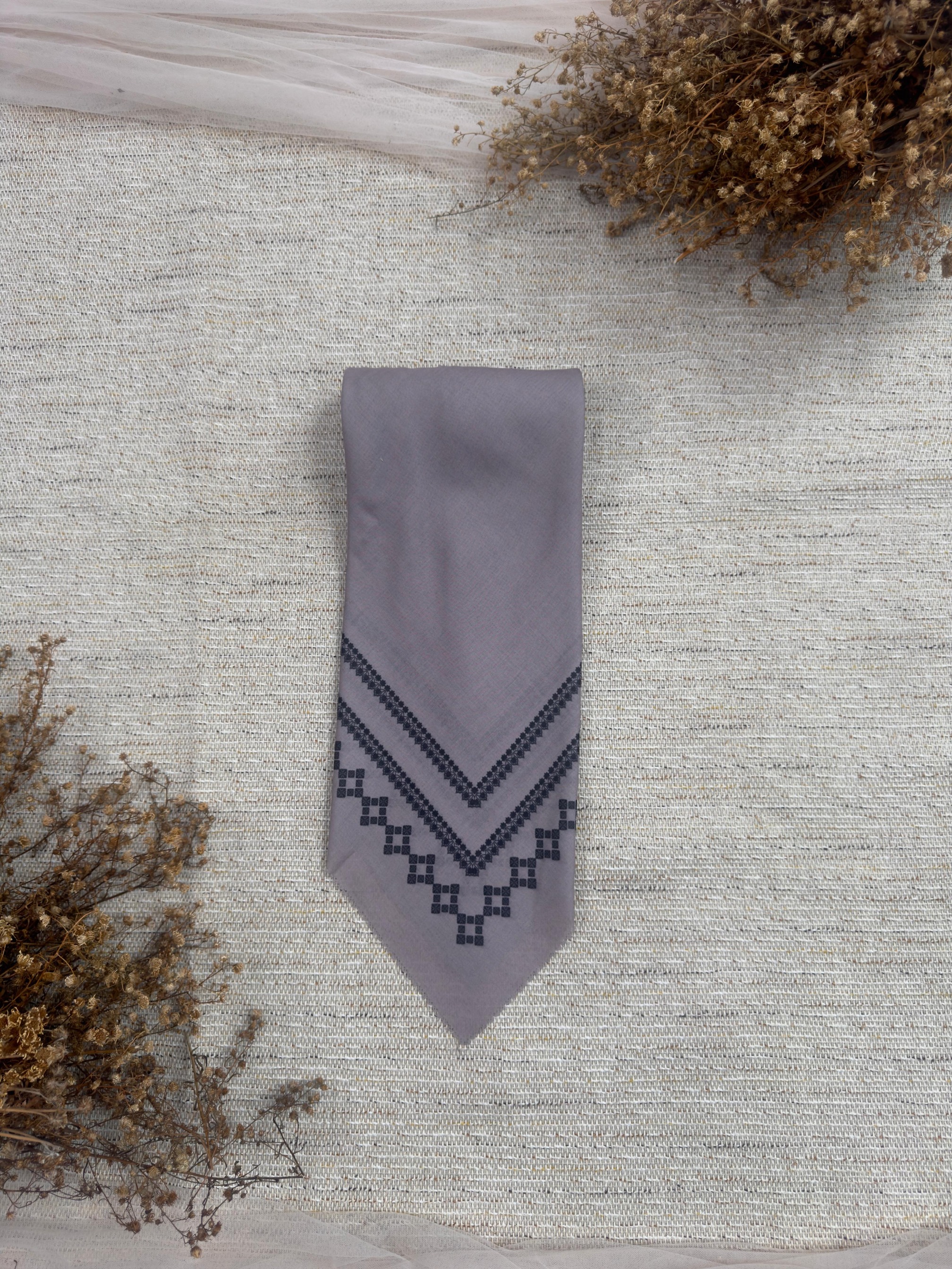 ZAVIERAA SIGNATURE ( SCARF ) - JAVINA