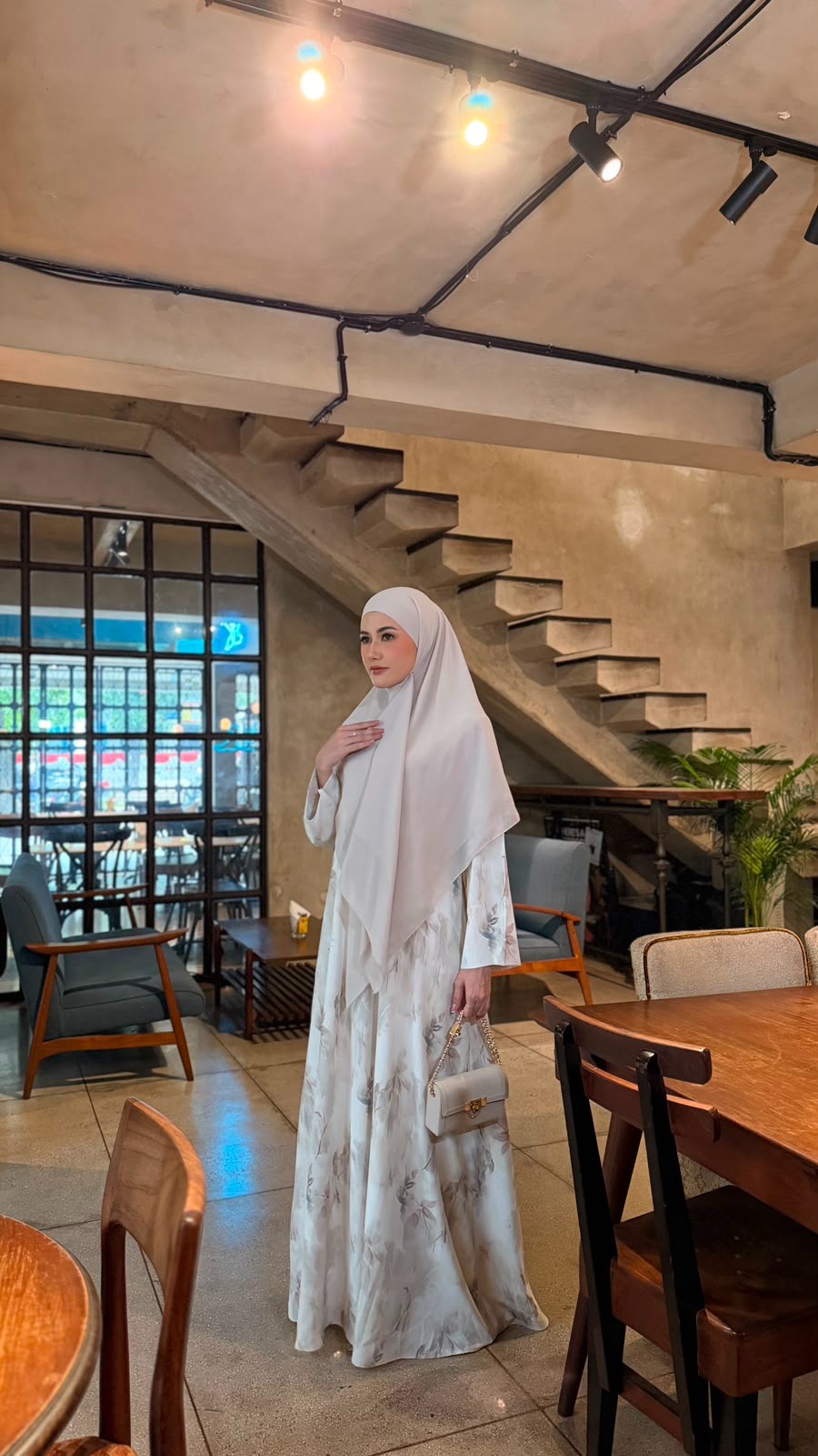 SHARLEEN ABAYA - JAVINA