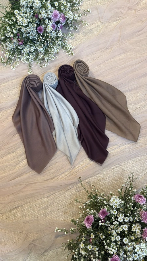 Image of LA ZURRA SIGNATURE ( SCARF ) - JAVINA 