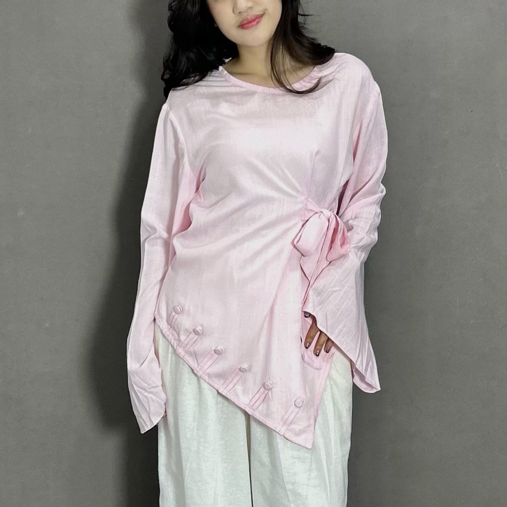 ByNeeth Lulu Linen Top - Atasan Asimetris - Atasan Linen - Modest Wear