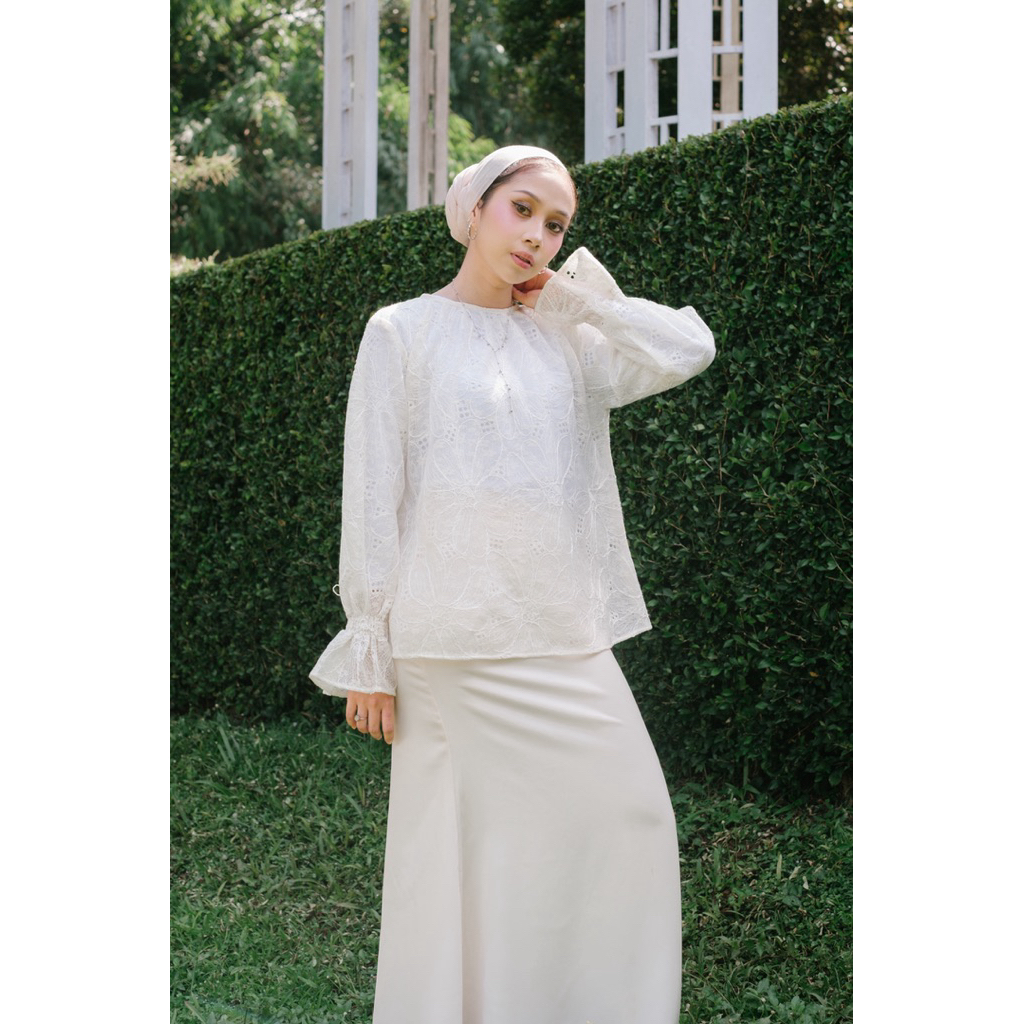 ByNeeth Alla Lace Blouse - Atasan brookat - Atasan embroidery - Baju Lebaran - Koleksi Ramadhan Raya