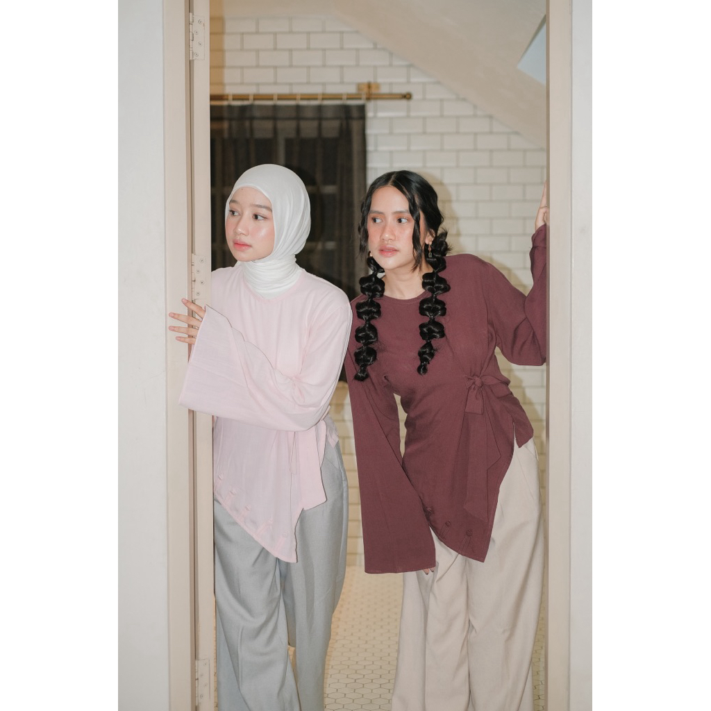 ByNeeth Lulu Linen Top - Atasan Asimetris - Atasan Linen - Modest Wear