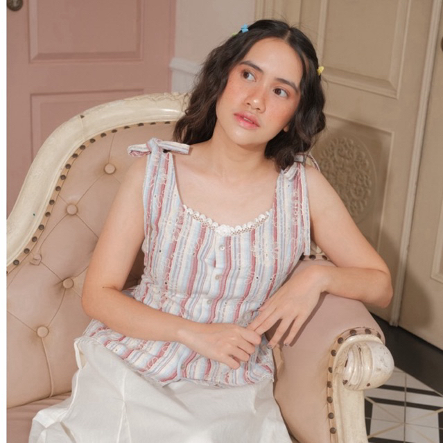 ByNeeth Daisy Tanktop - Atasan Wanita - Flower Embroidery - Tanktop Motif Bunga