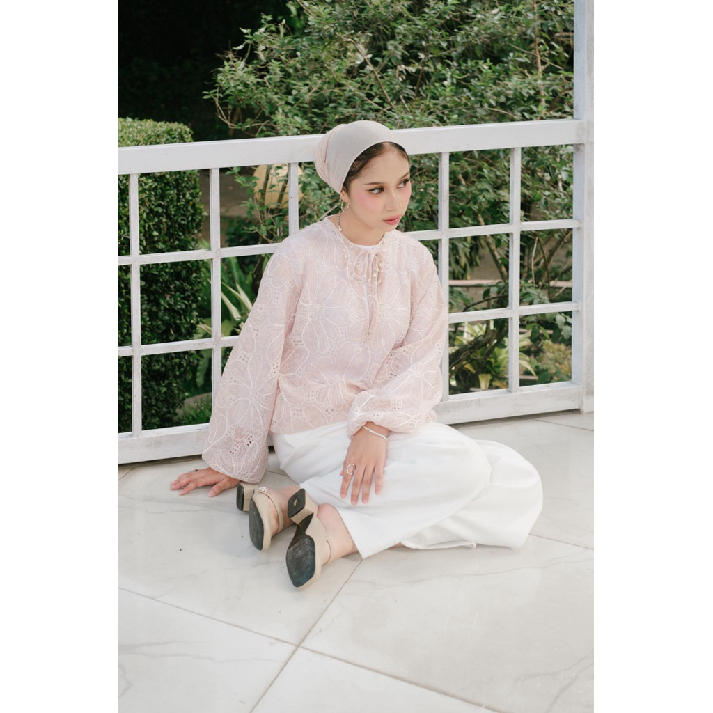 ByNeeth Aisya Lace Blouse - Atasan brookat - Atasan embroidery - Baju Lebaran - Koleksi Ramadhan Raya