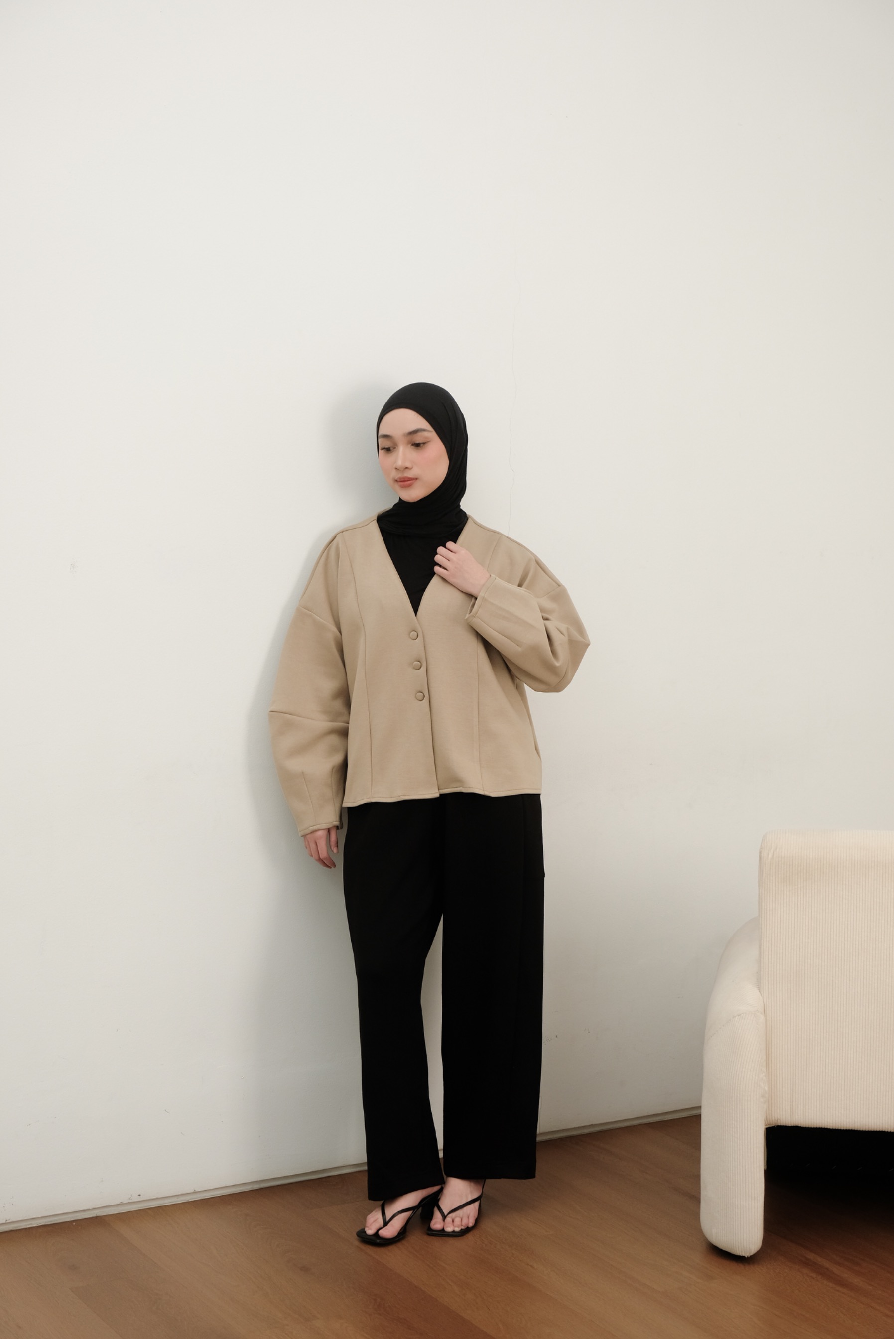 Lara Outer 