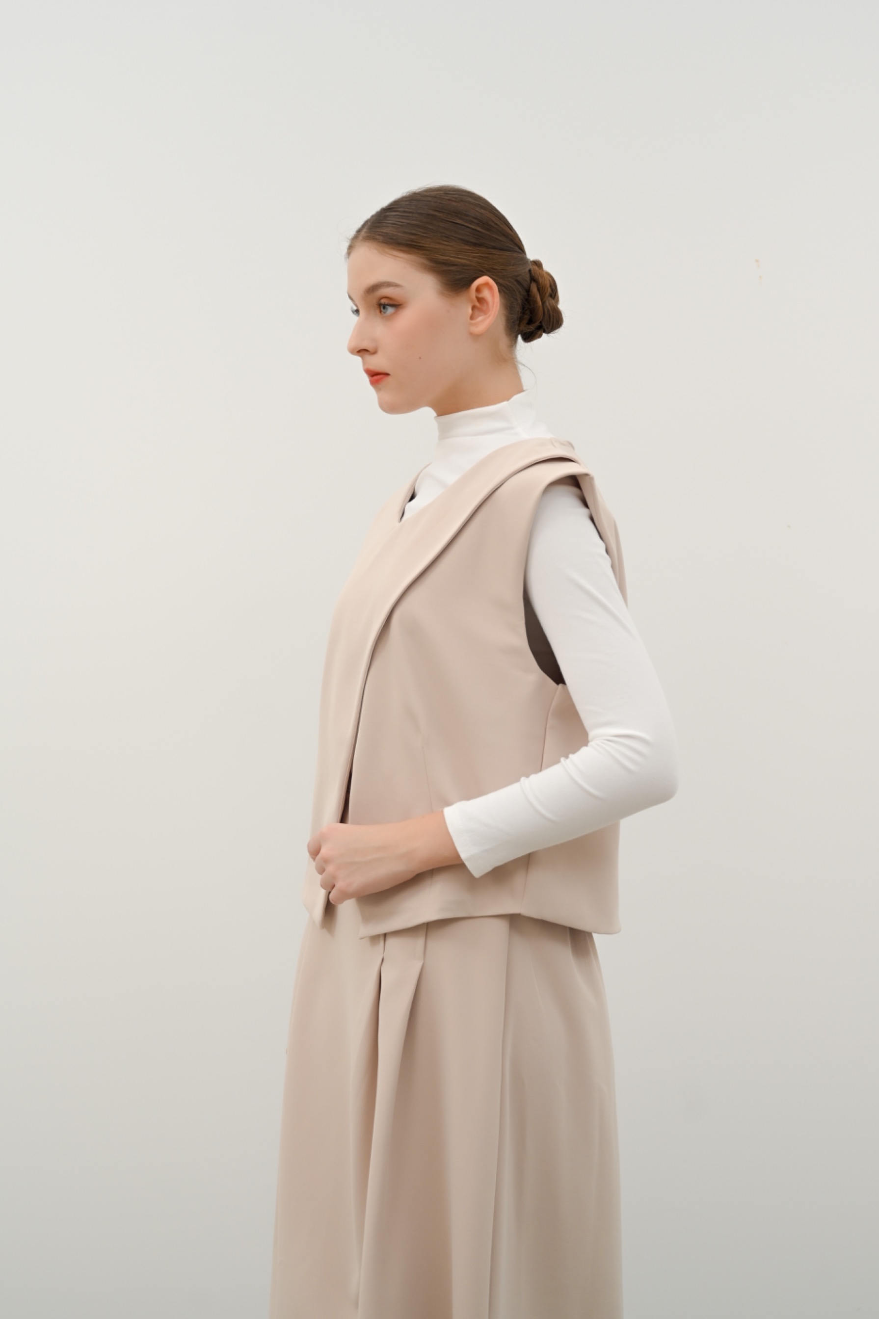 Dami Vest