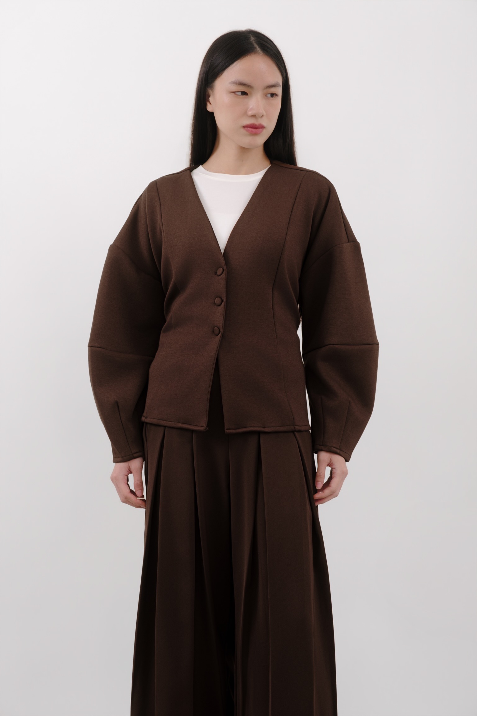 Lara Outer