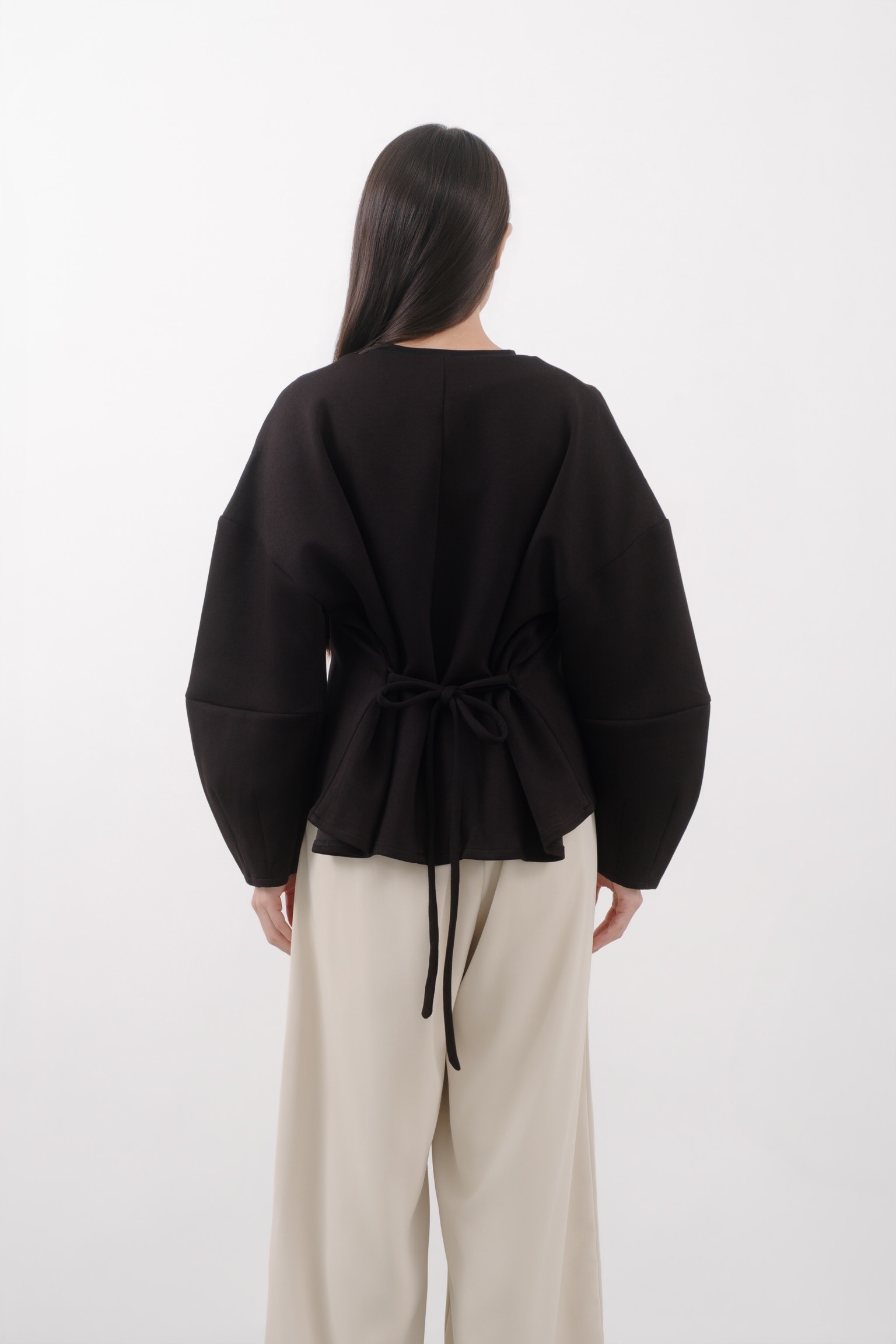 Lara Outer