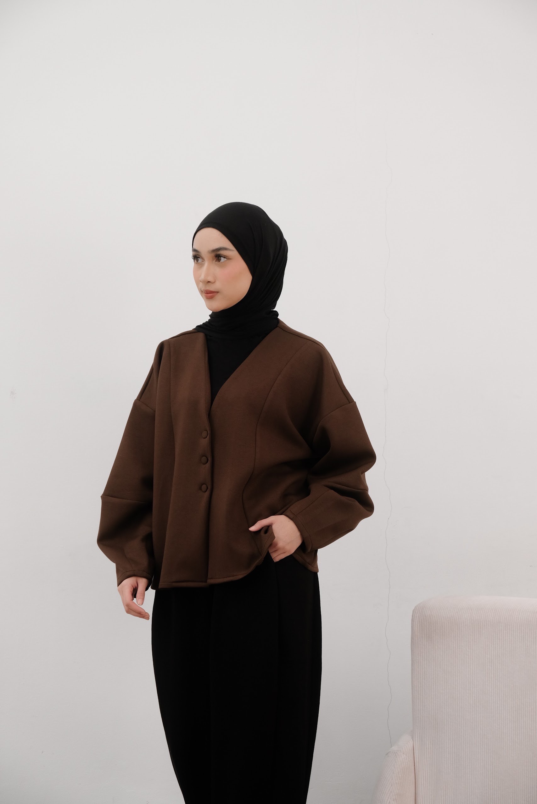 Lara Outer 