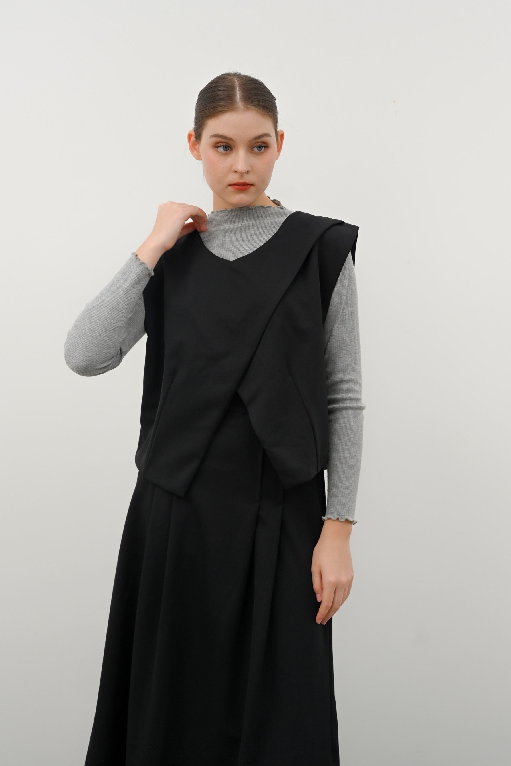 Dami Vest