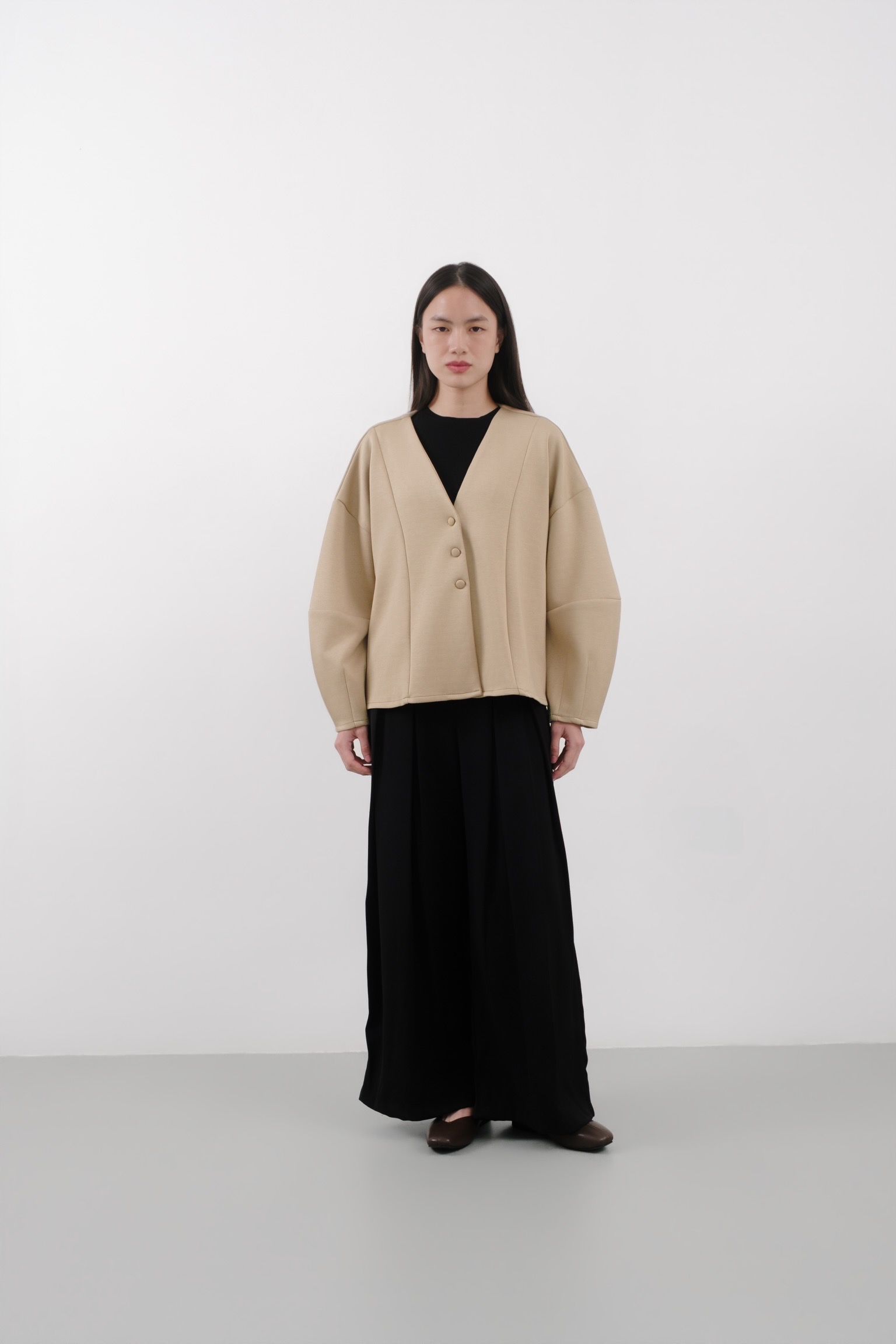 Lara Outer