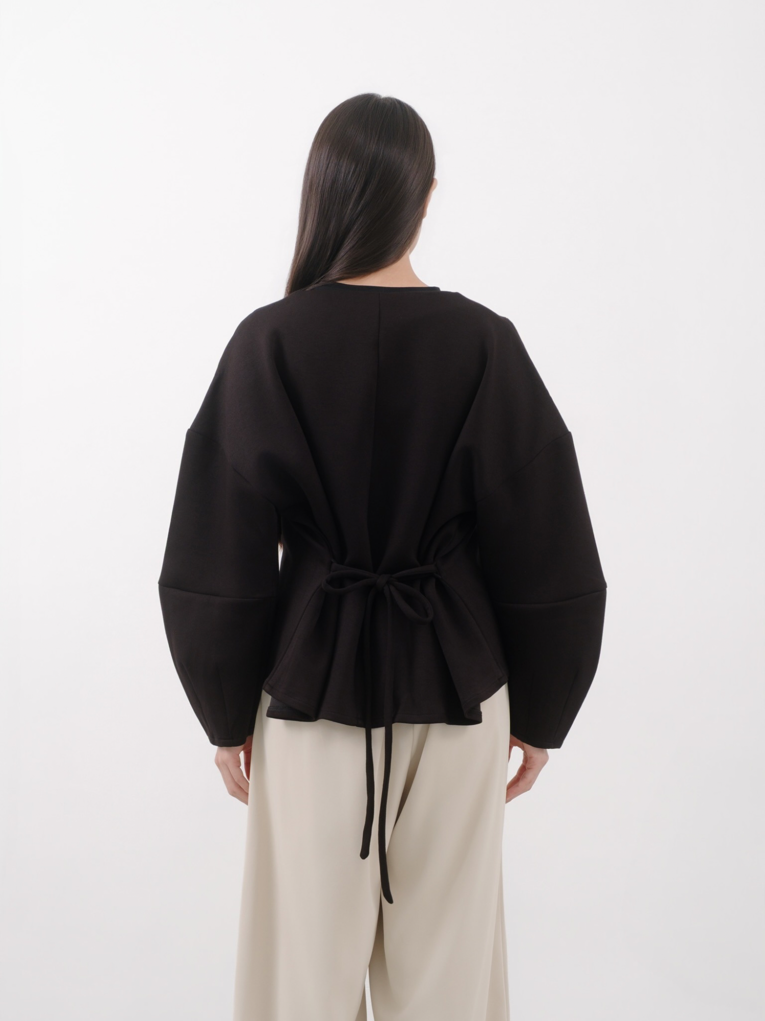 Lara Outer