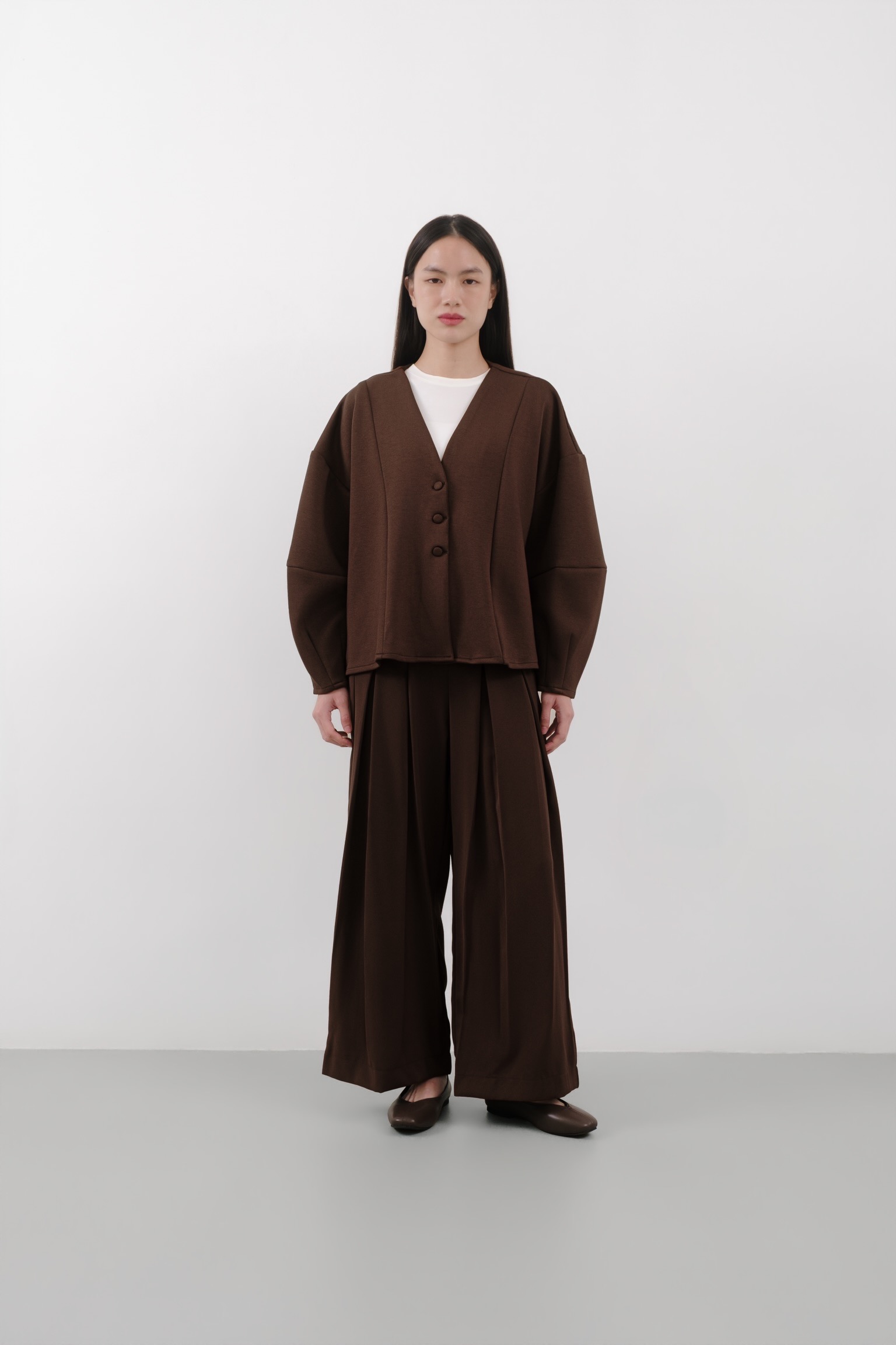 Lara Outer