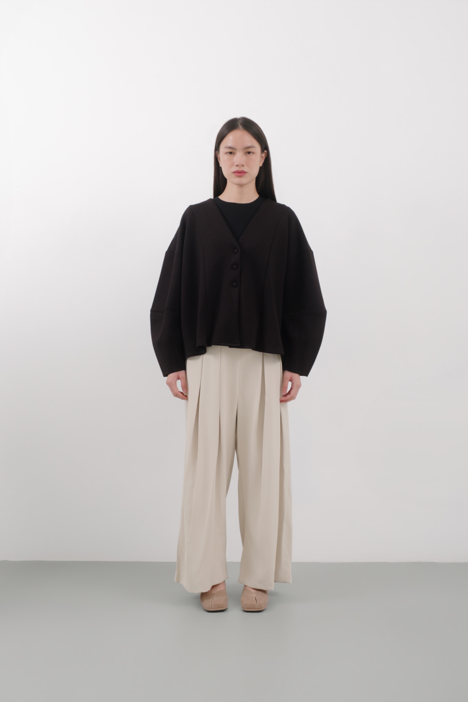 Lara Outer