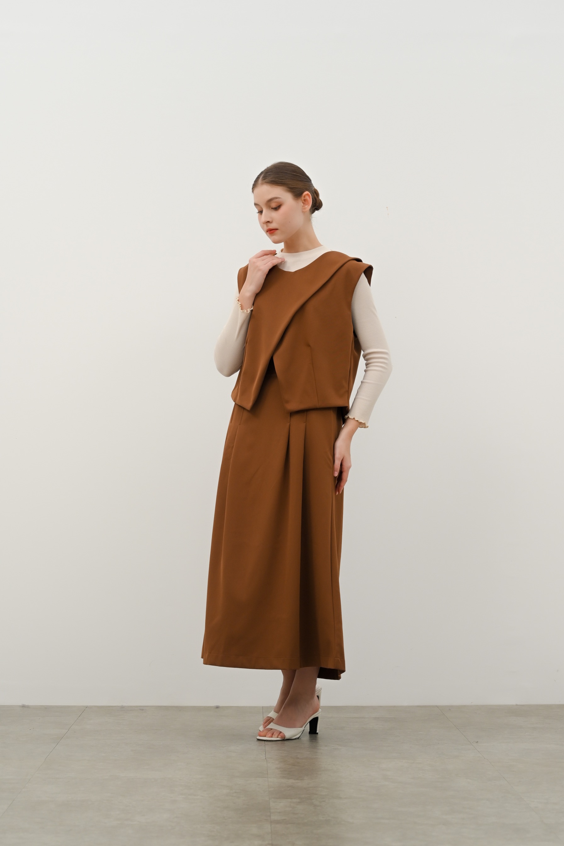Dami Vest