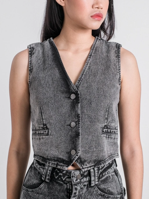 Image of ROMAN DENIM VEST