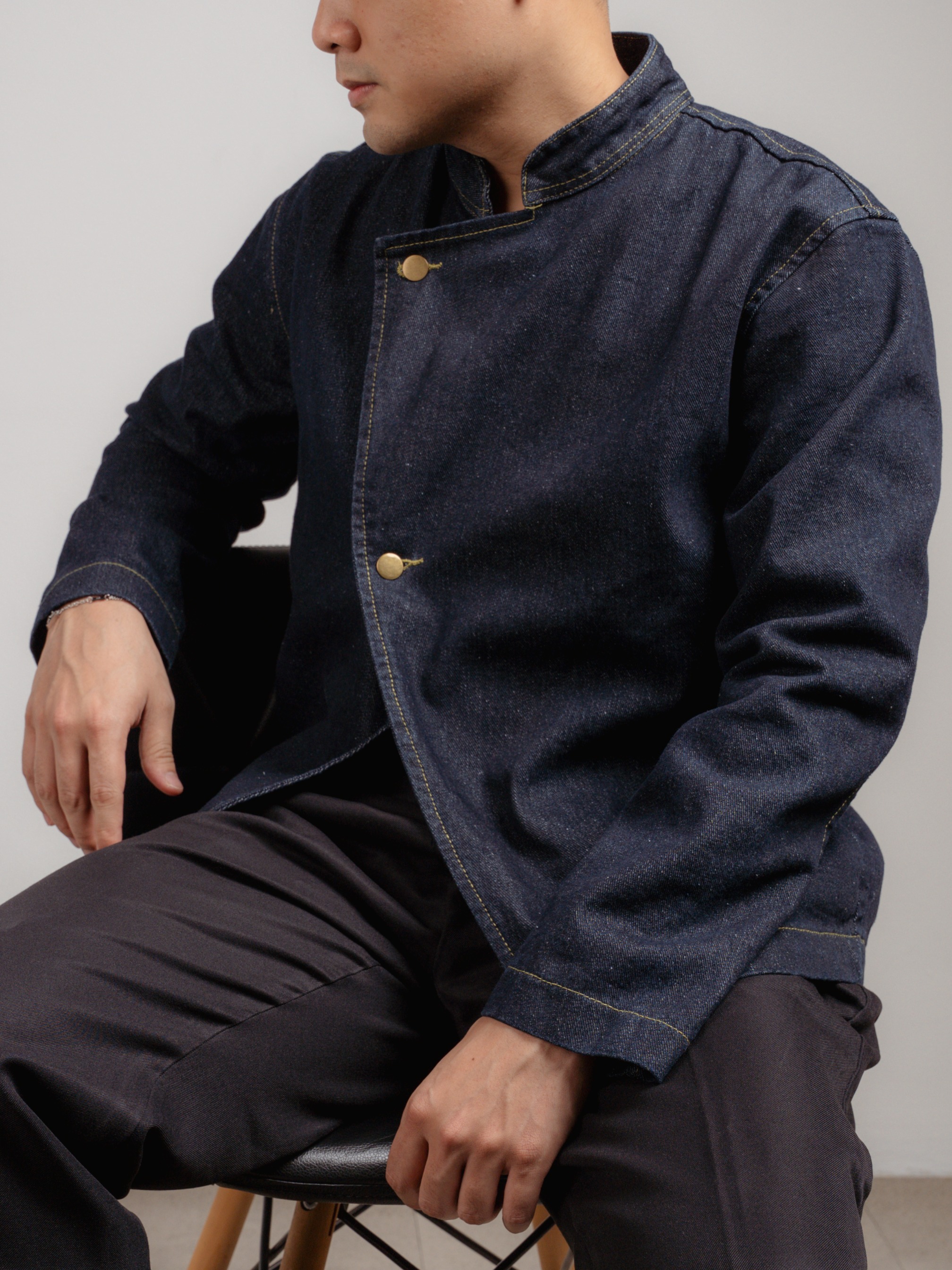 ADIPATI BESKAP MEN
