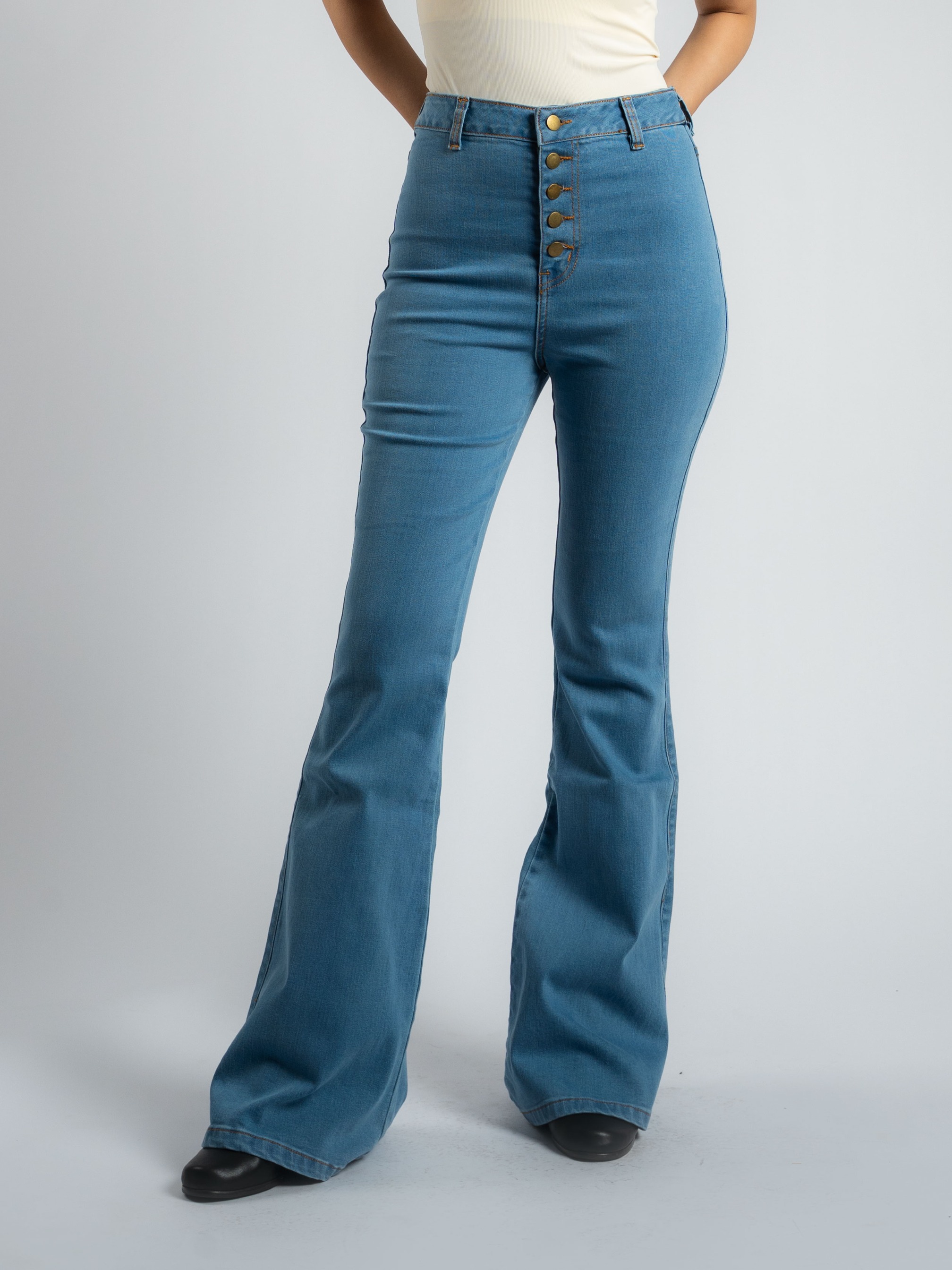 ASPEN BOOTCUT JEANS