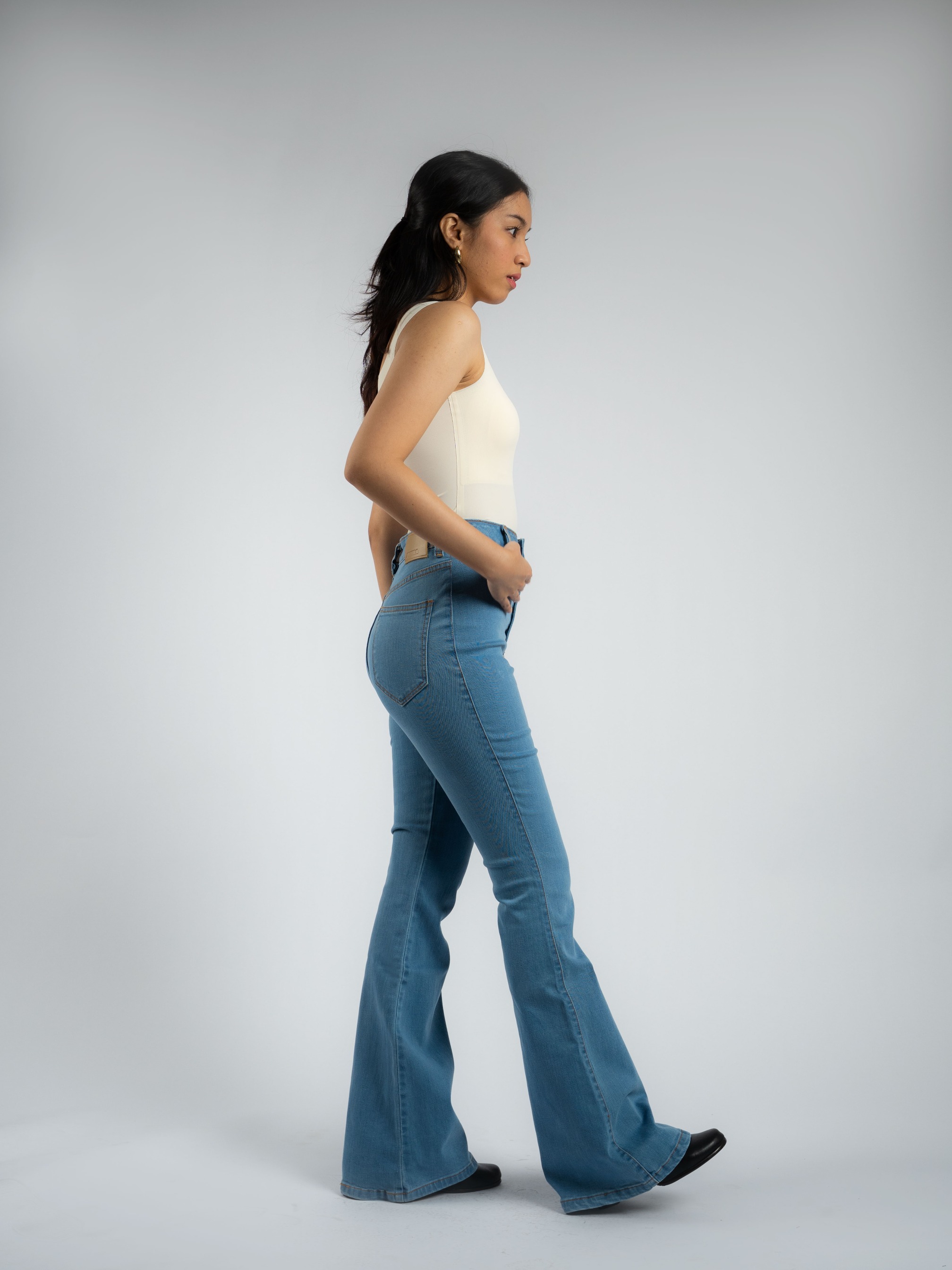 ASPEN BOOTCUT JEANS