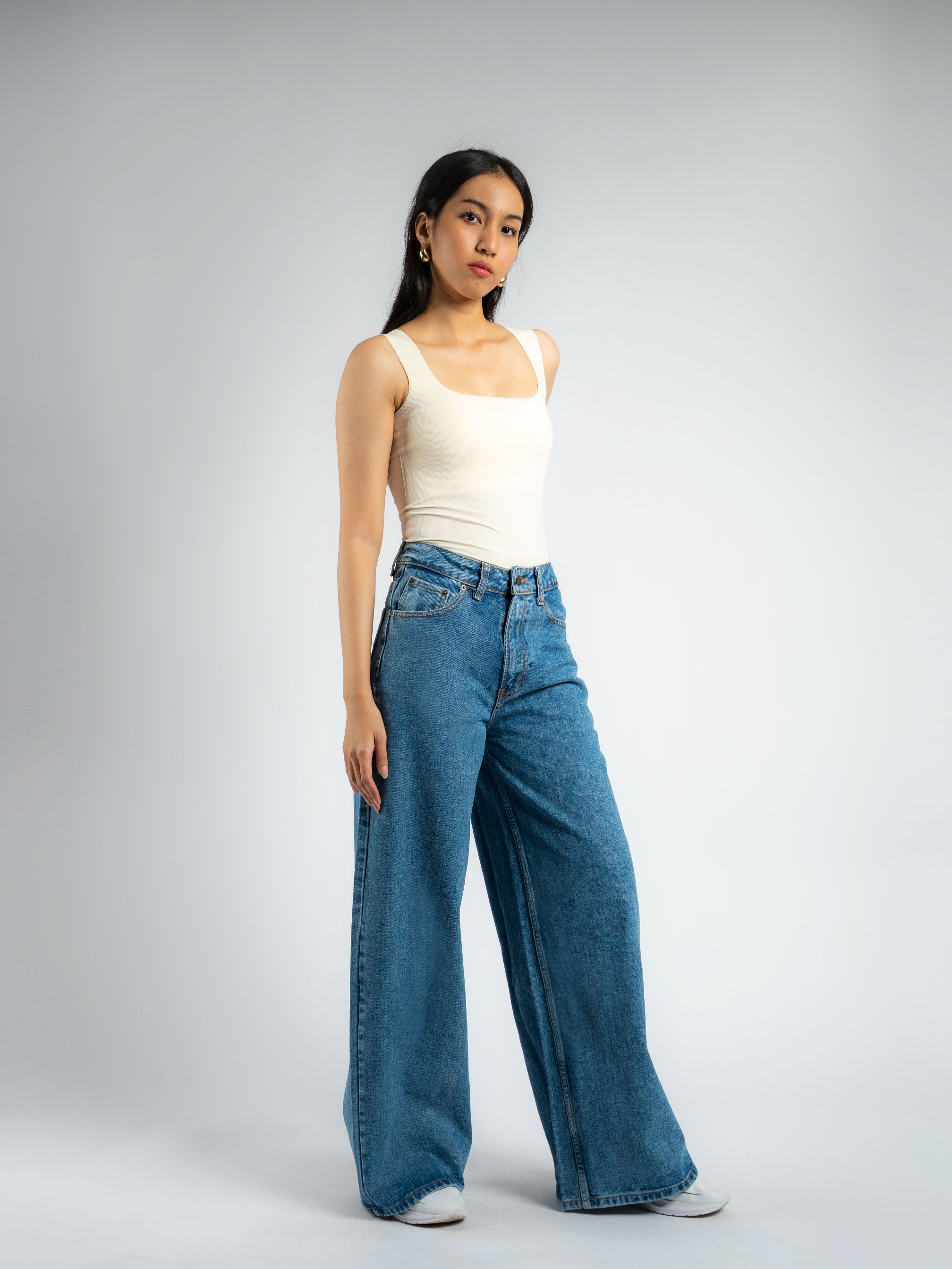 AIDEN WIDE LEG JEANS