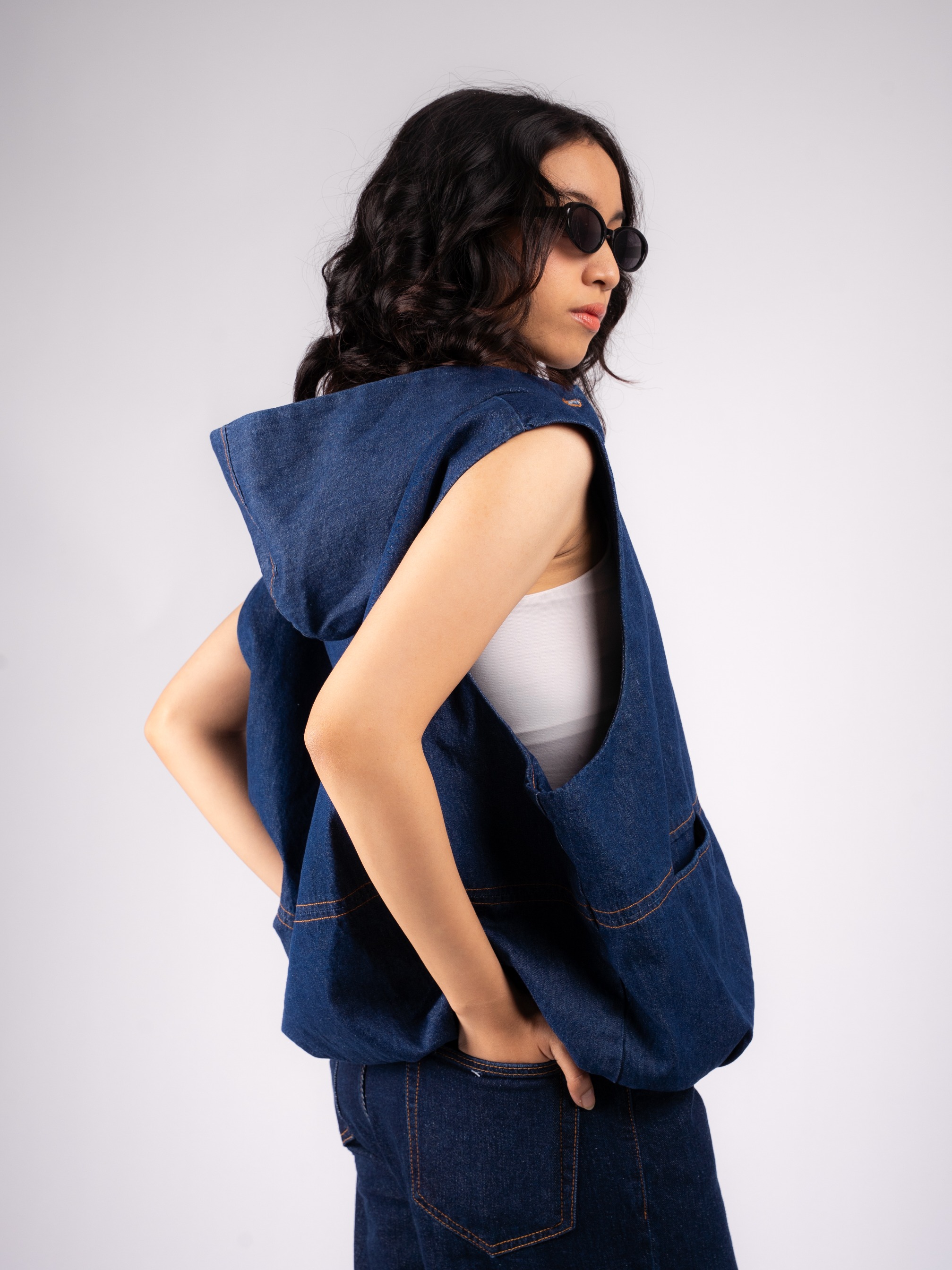 BENJI DENIM HOODIE VEST