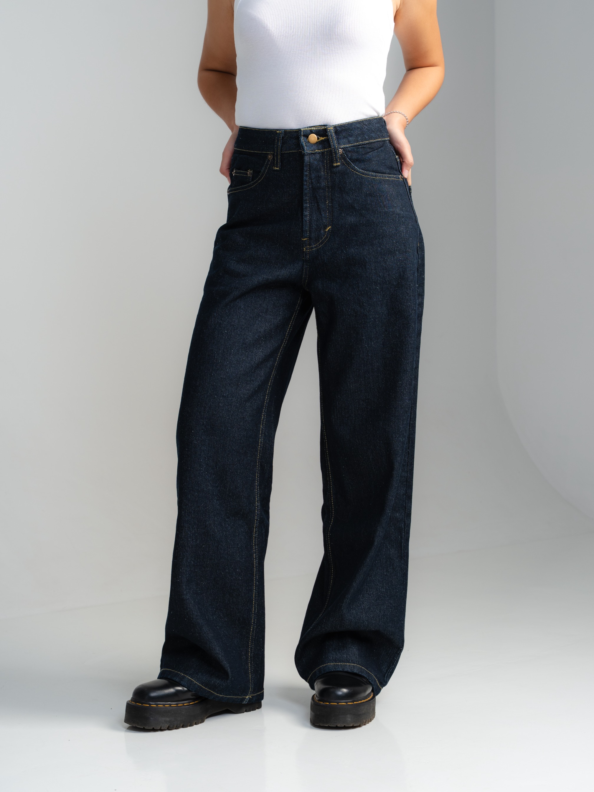 ETIENNE STRAIGHT JEANS