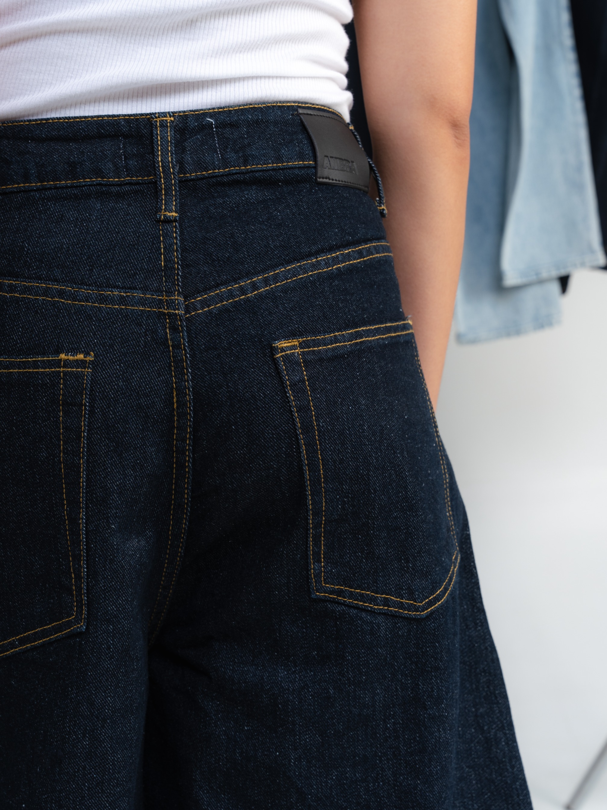JESSE JORTS JEANS