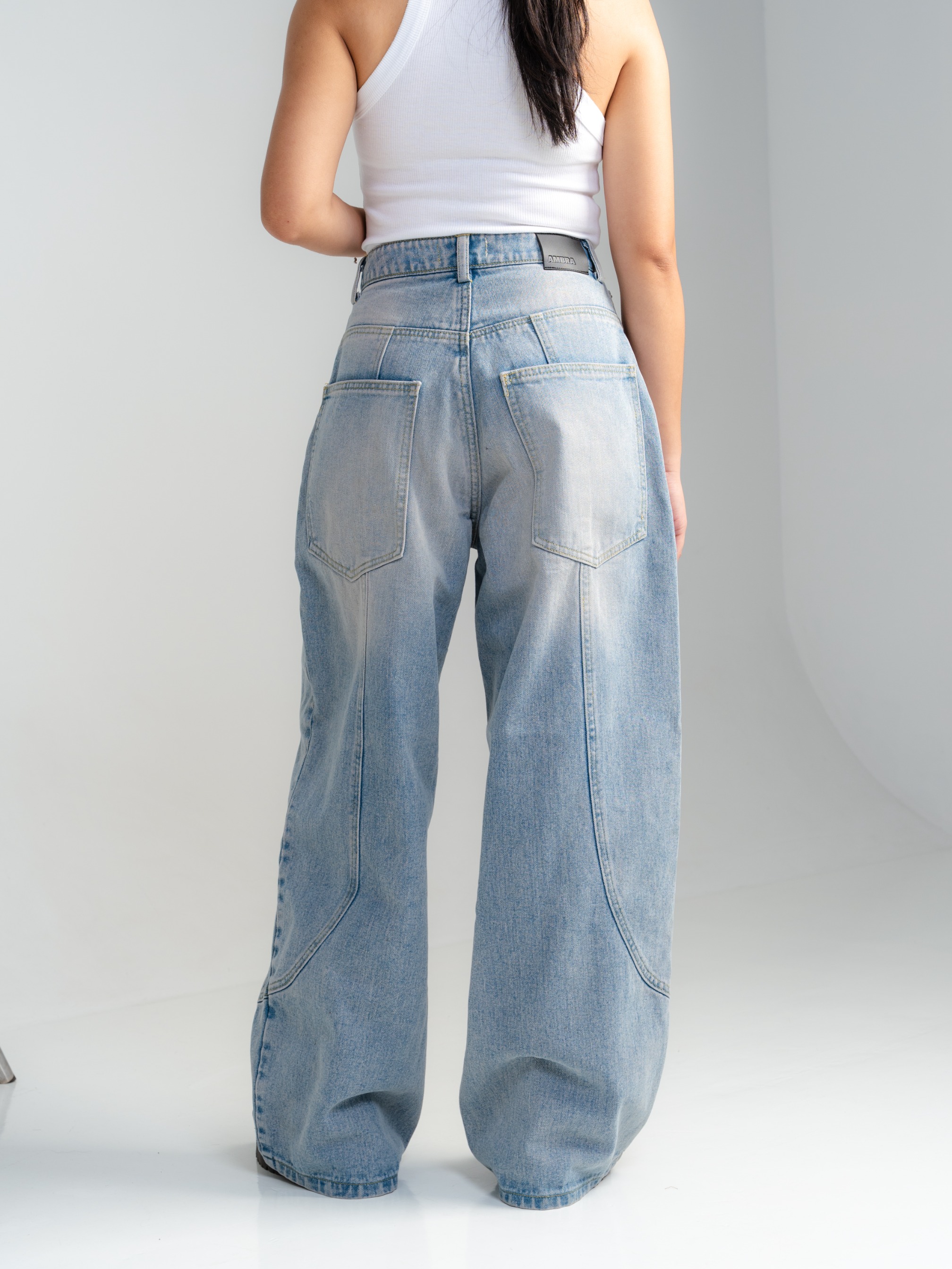 BOOGIE LOOSE JEANS