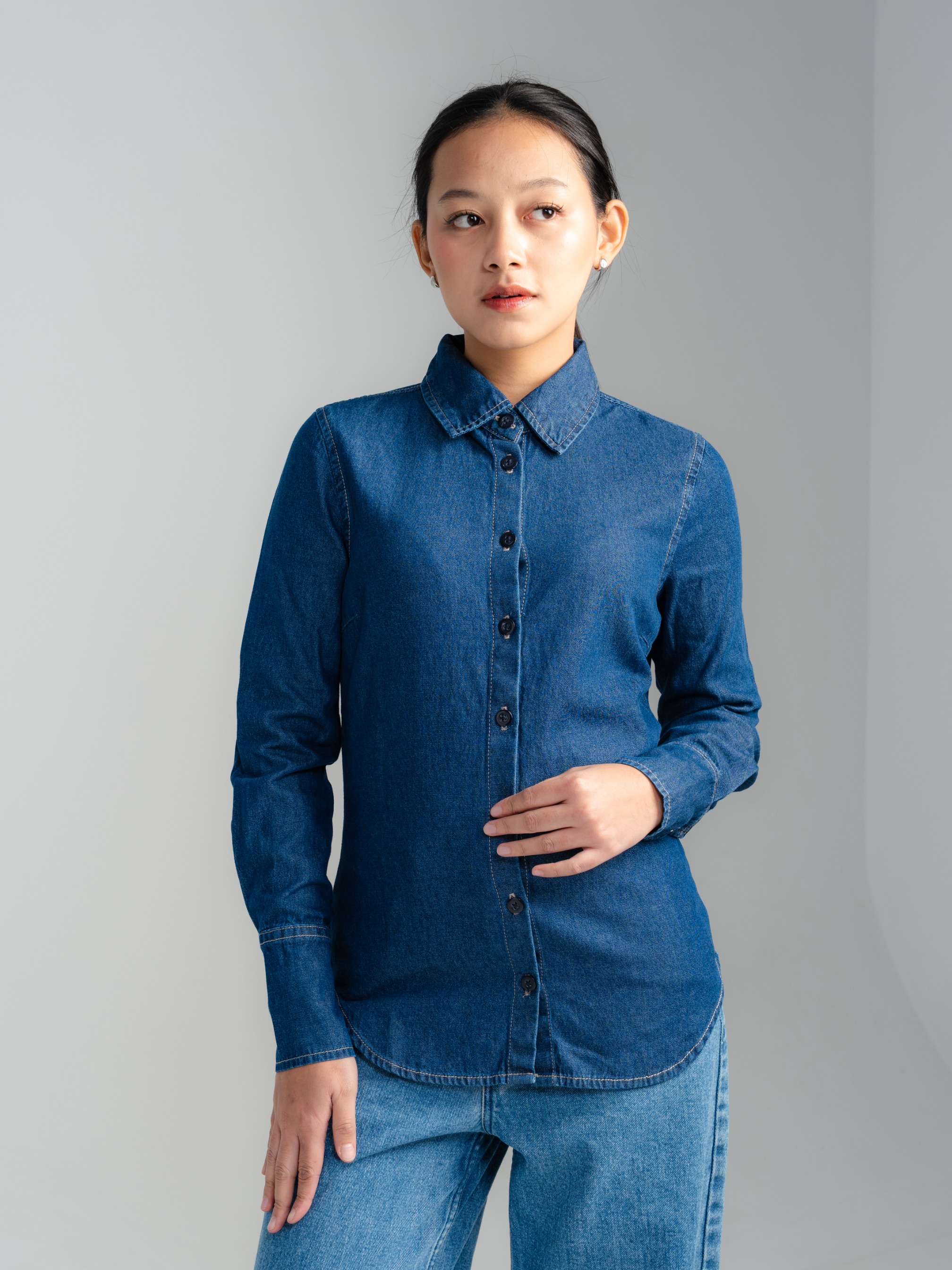 OLIVIA SLIM FIT SHIRT
