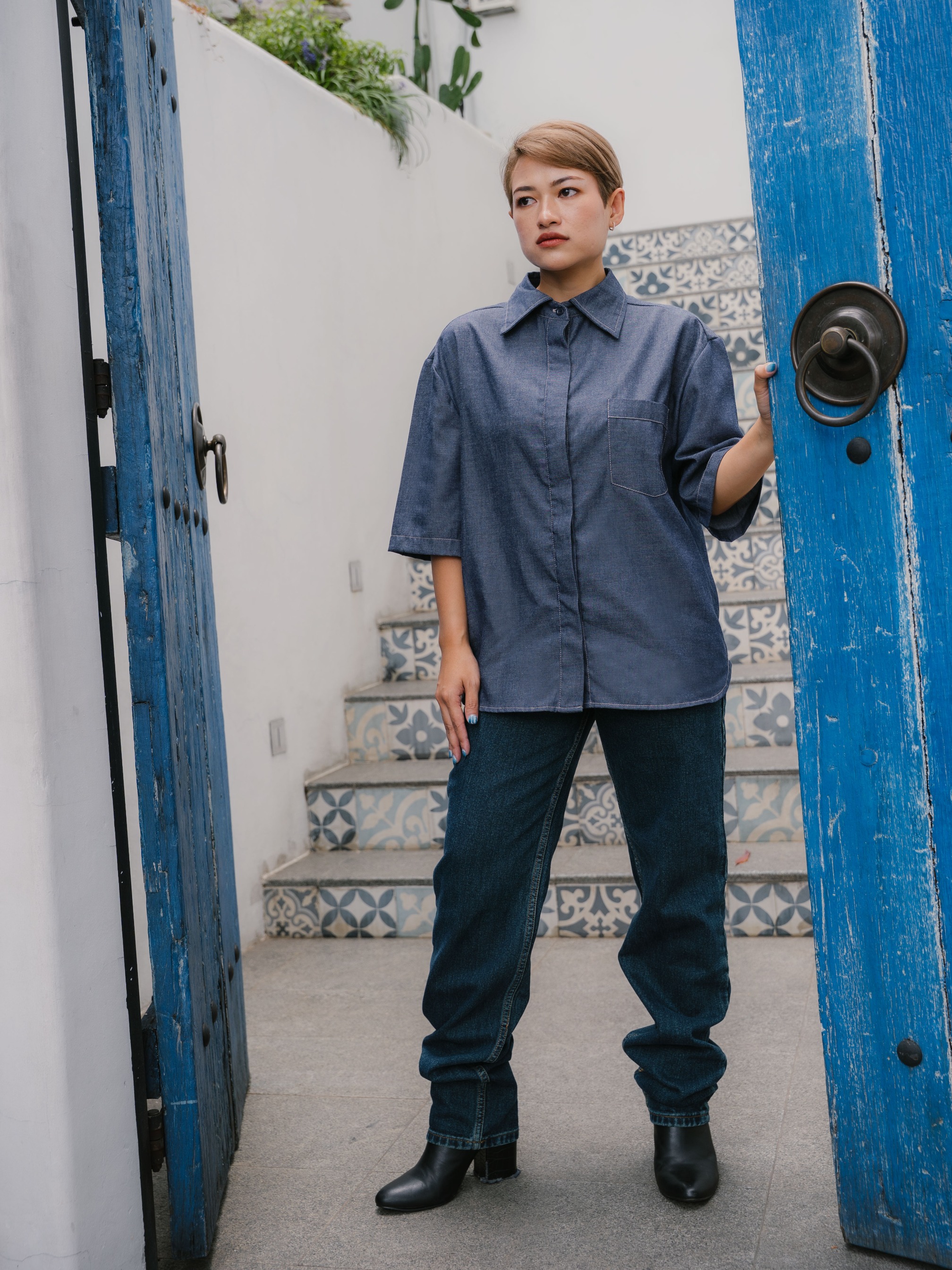 NOA BOXY SHIRT