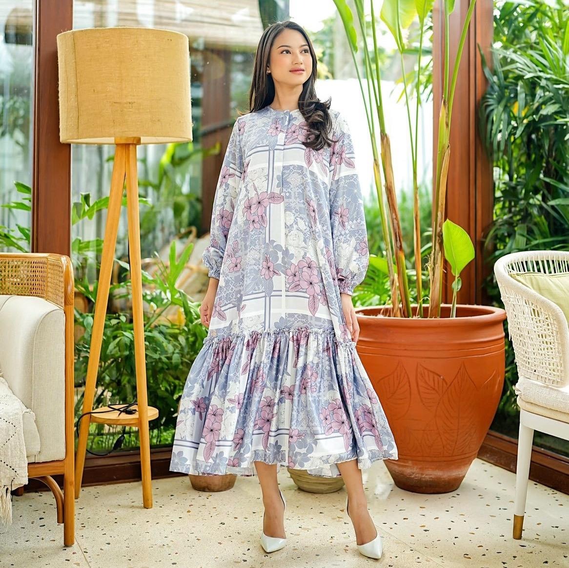 Amira Midi Dress