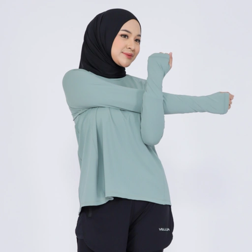 Image of Vellqa Acton Active Top - "Aqua"