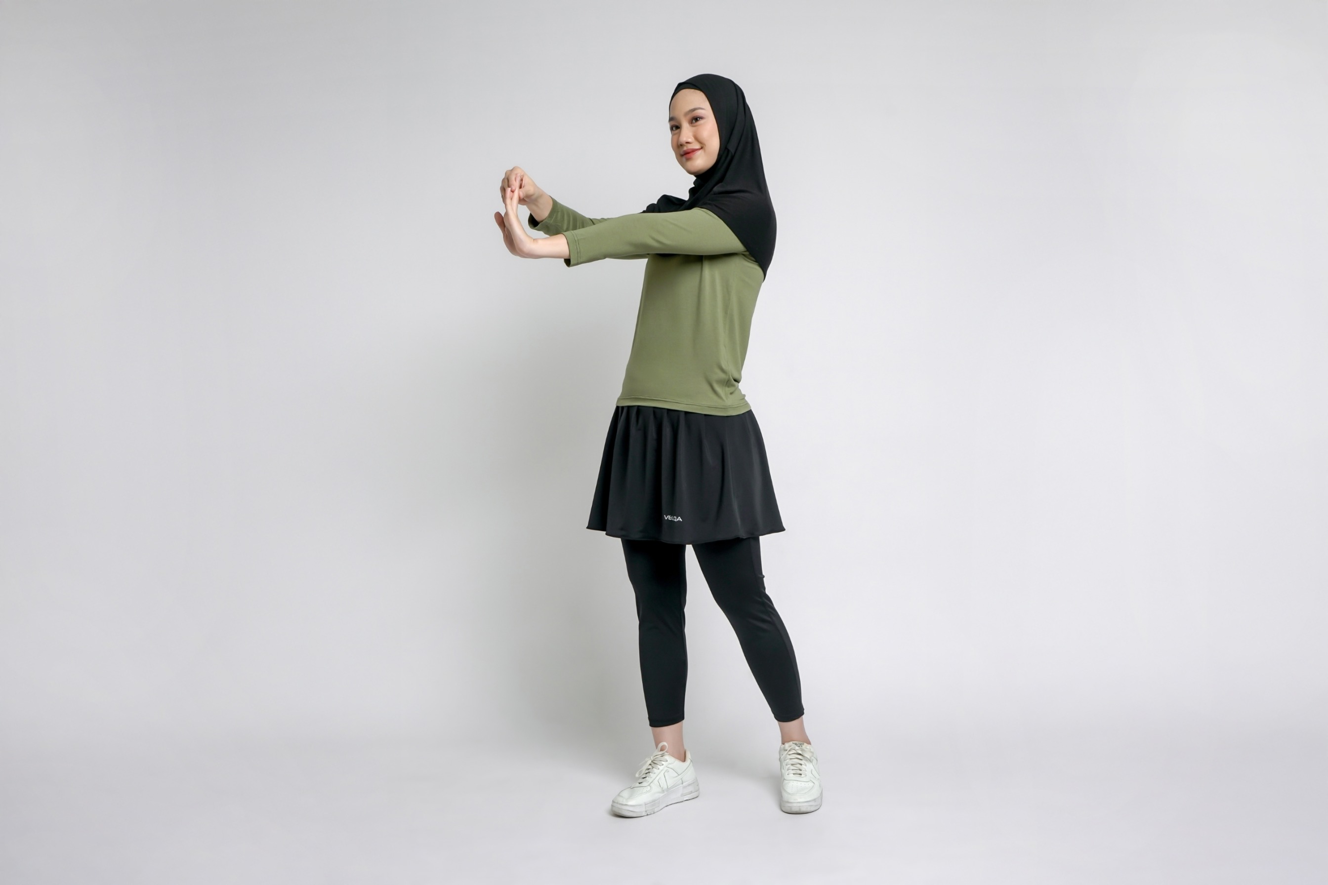 Vellqa Snowbell Legging Skirt - "Black"