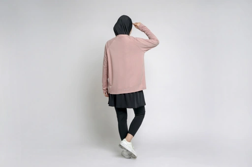 Image of Vellqa Acton Active Top - "Sand"