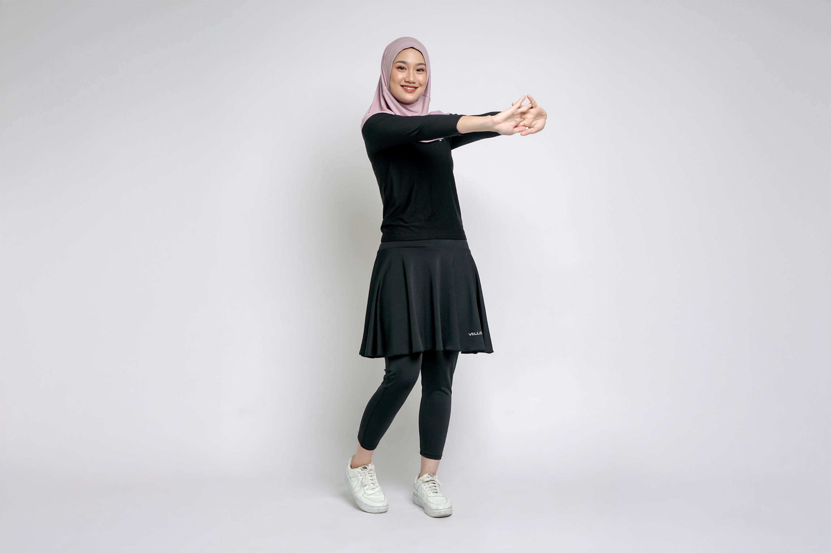 Vellqa Gaharu Legging Skirt - "Black"