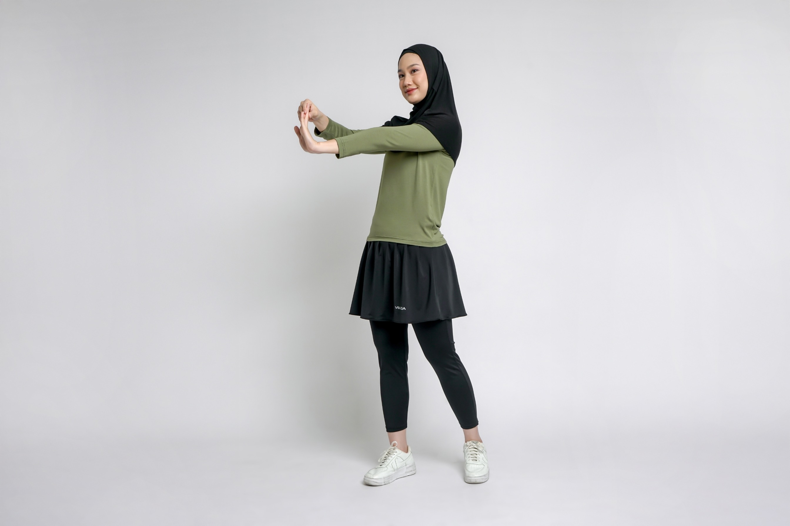 Vellqa Snowbell Legging Skirt - "Black"
