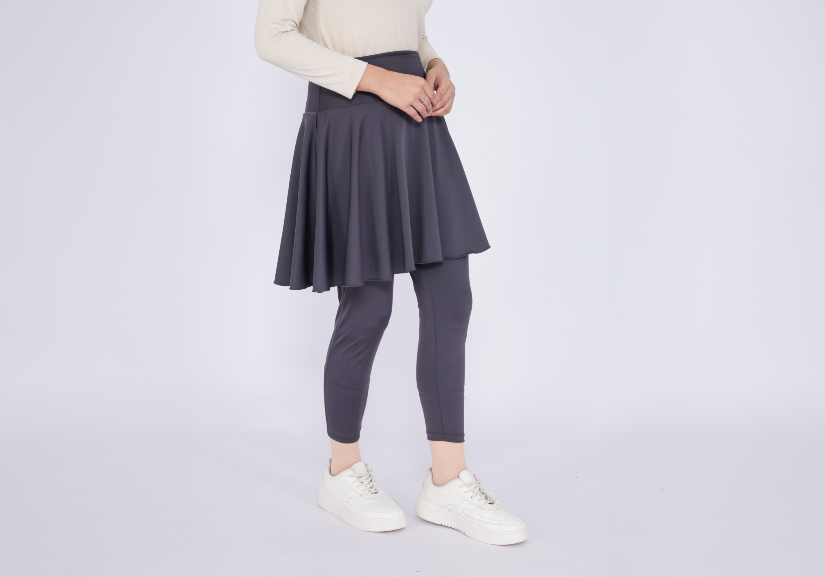 Vellqa Gaharu Legging Skirt - "Grey"